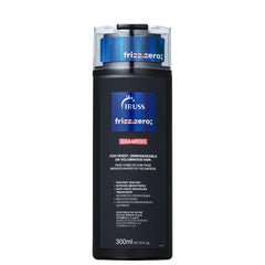 TRUSS Frizz Zero Shampoo - Bouteille prête pour une routine anti-frizz efficace.