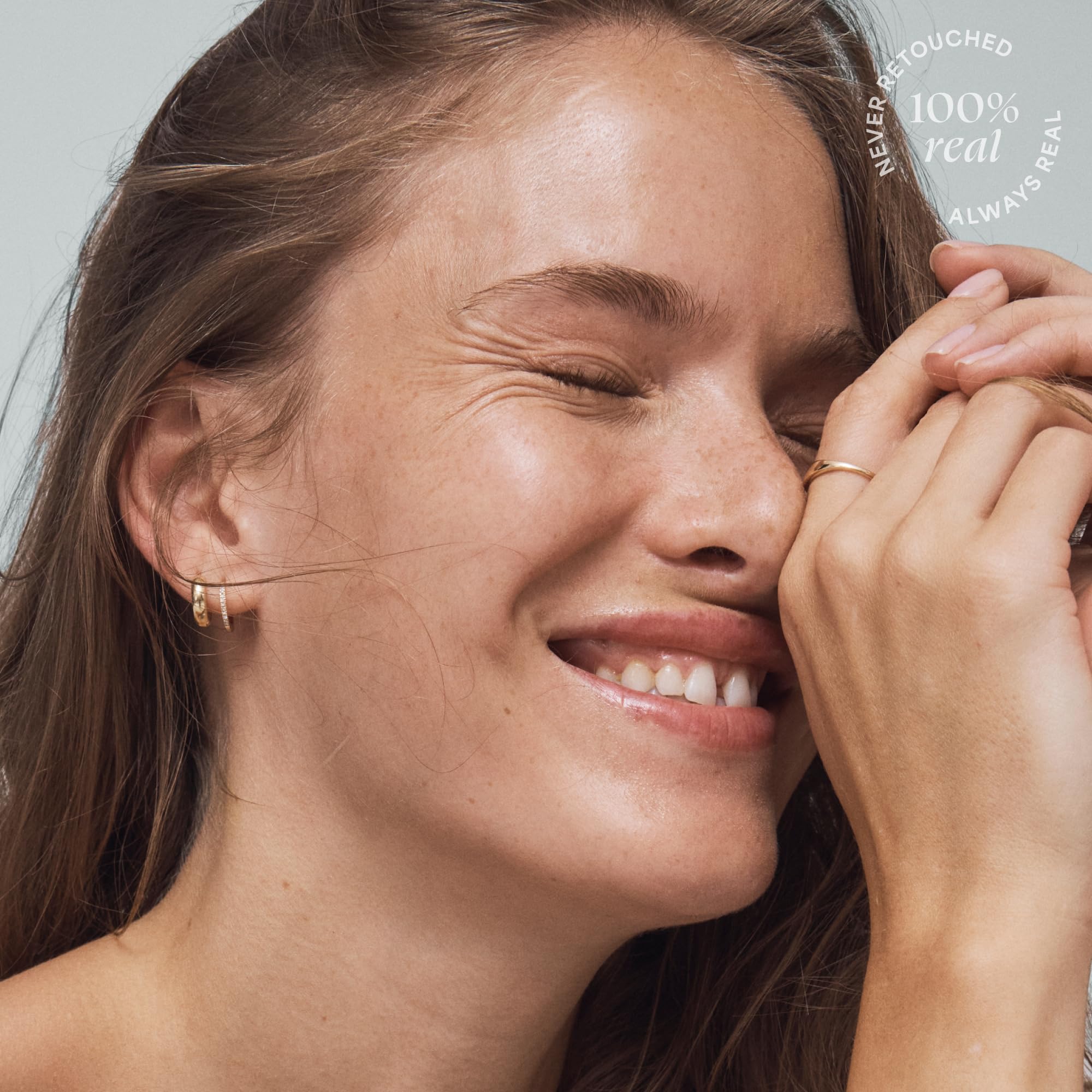 TULA éclat nocturne, peptides et vitamine C pour un teint lumineux.