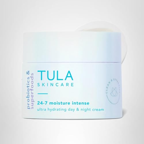 Travel-friendly moisturizer that maintains moisture throughout day and night.