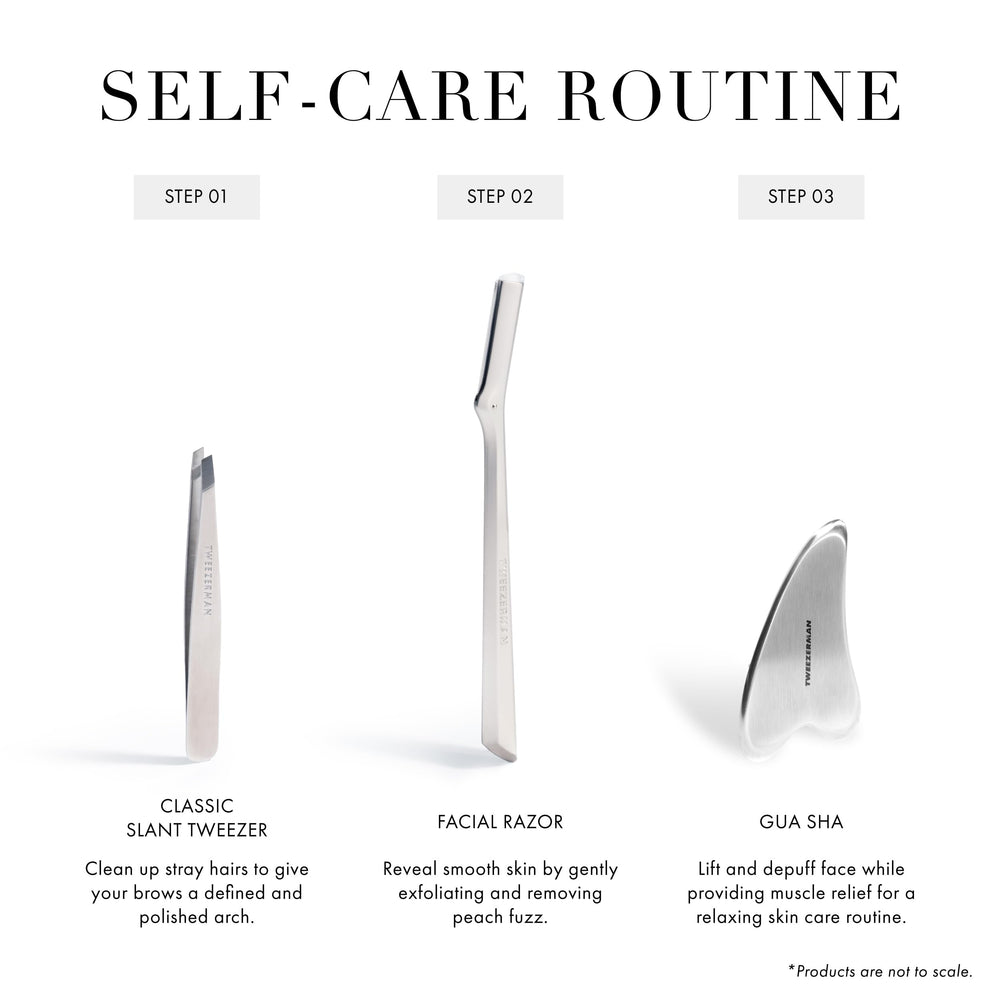 Utilisation quotidienne avec Tweezerman Gua Sha pour défroisser et dynamiser la peau.
