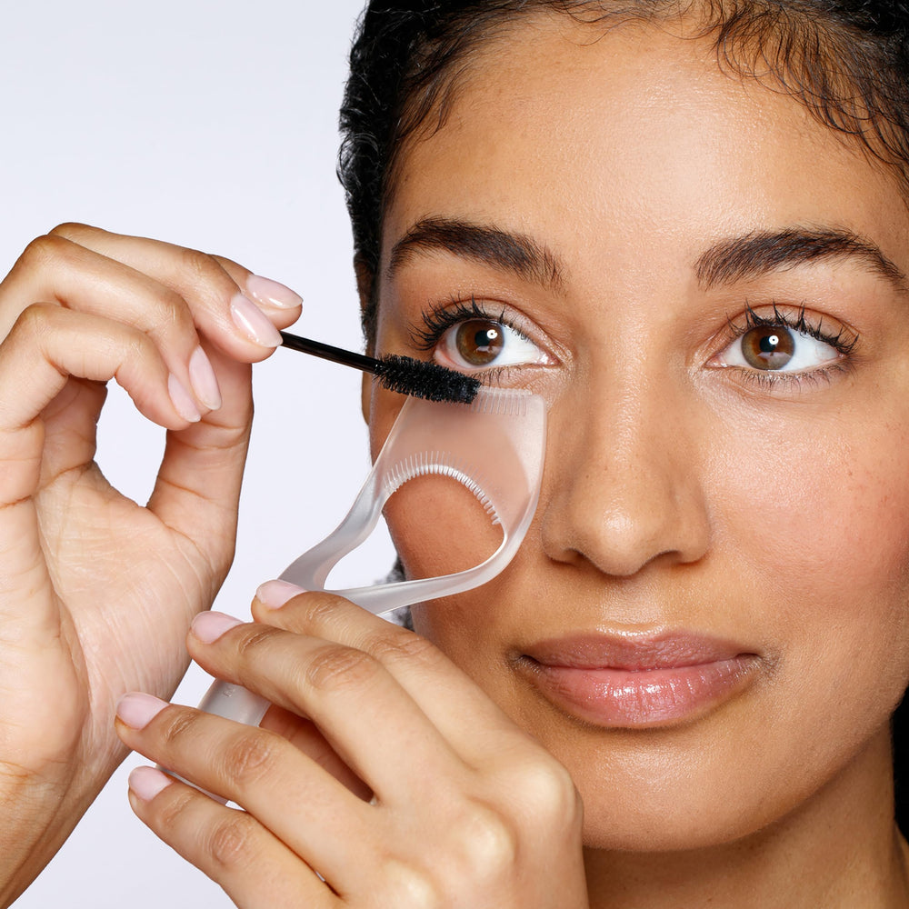 Tweezerman Lash Guard & Comb: nettoyage rapide avec démaquillant entre les utilisations.
