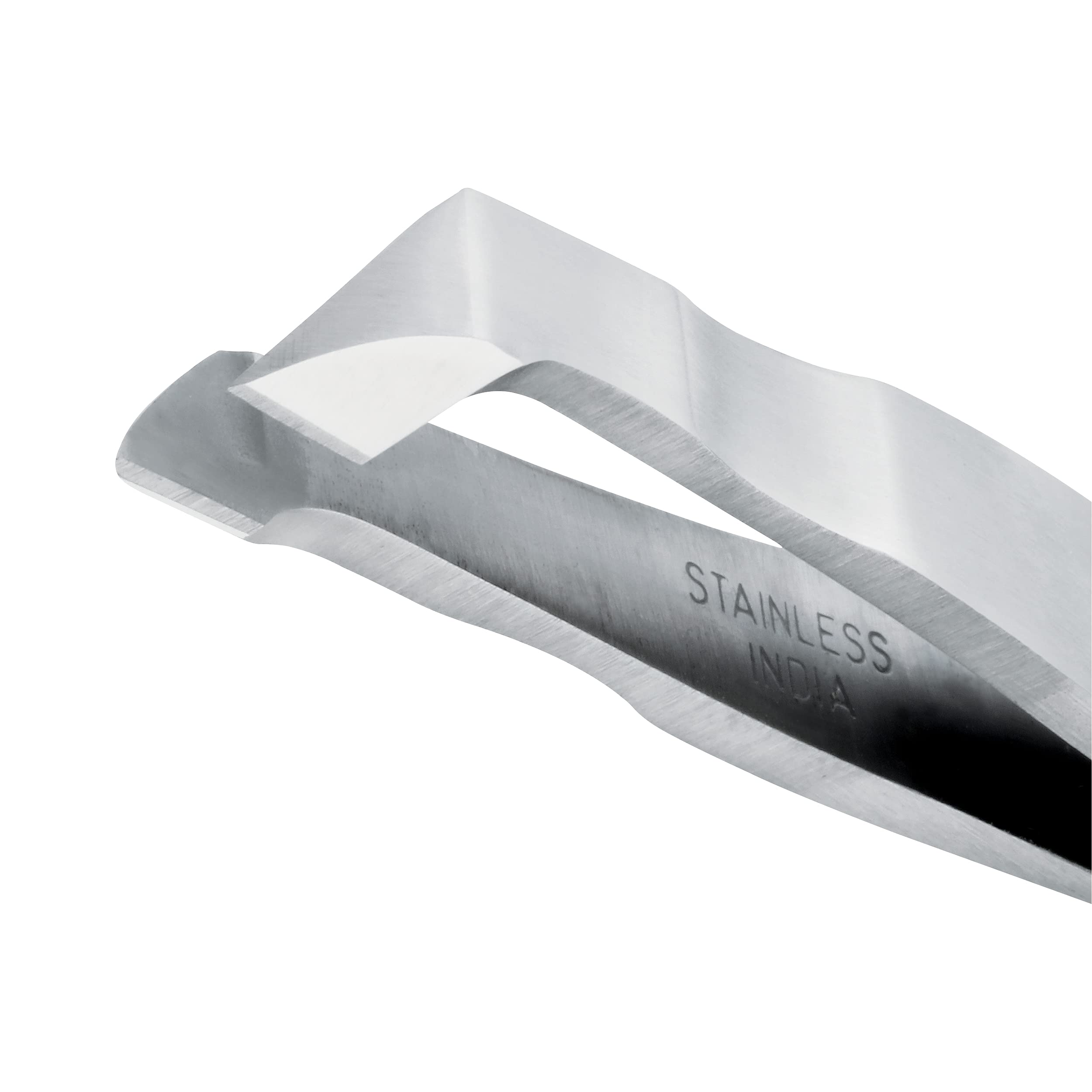 Tweezerman Mini Pince-Cuticules Squeeze argent, prise en main confortable.