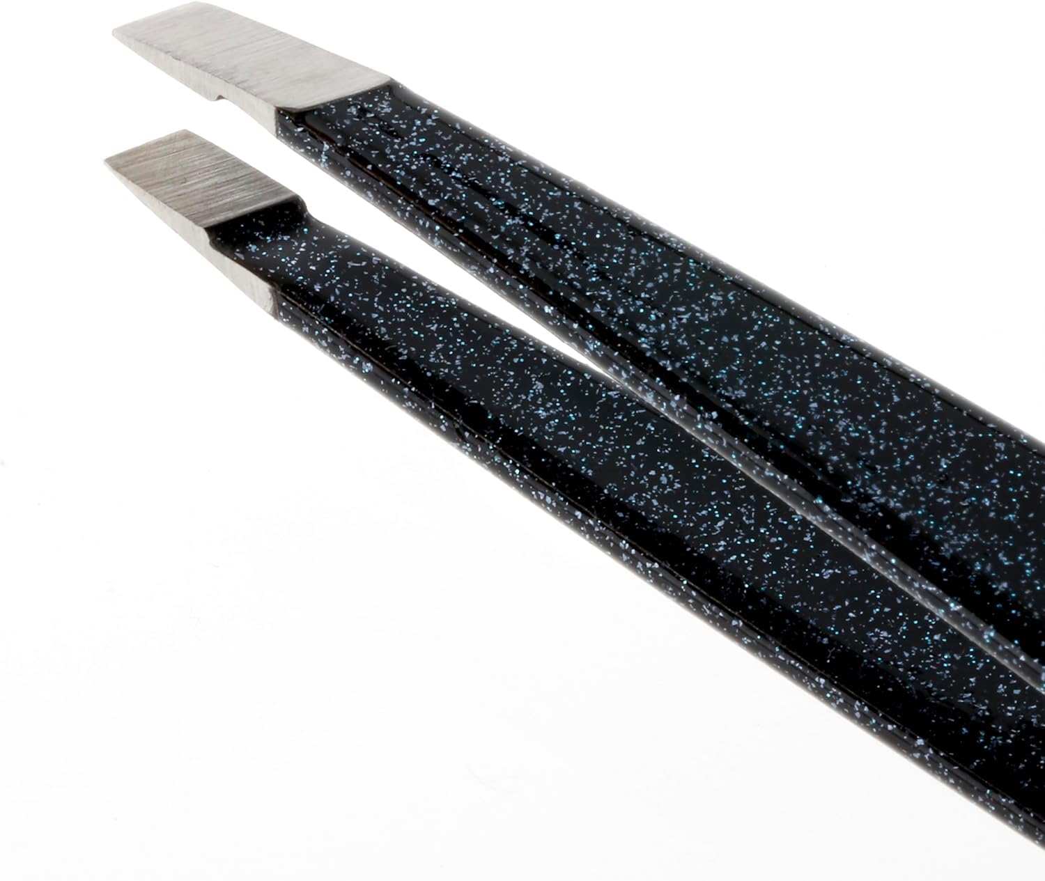 Tweezerman Special Edition embouts inclinés 25° facilitant une épilation précise