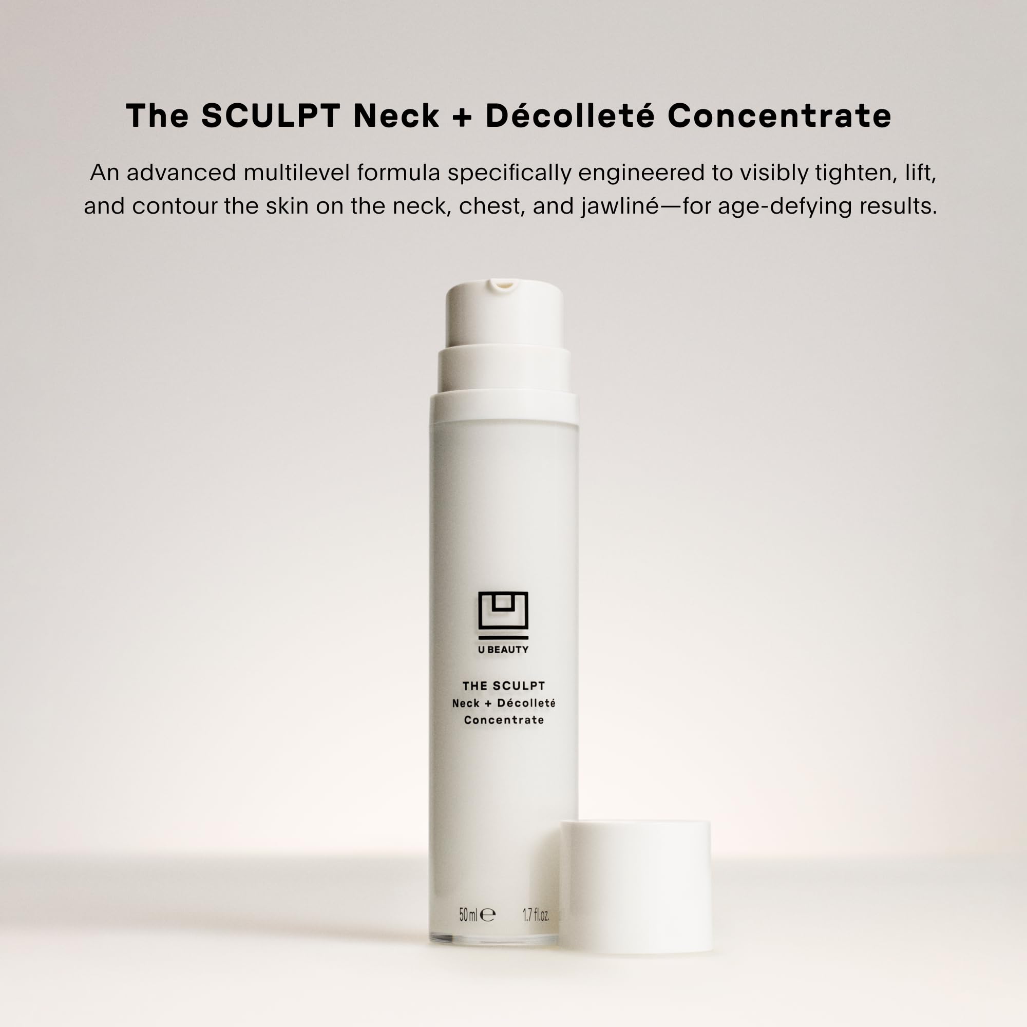 Application matin sur le décolleté et le cou avec SCULPT Neck décolleté.