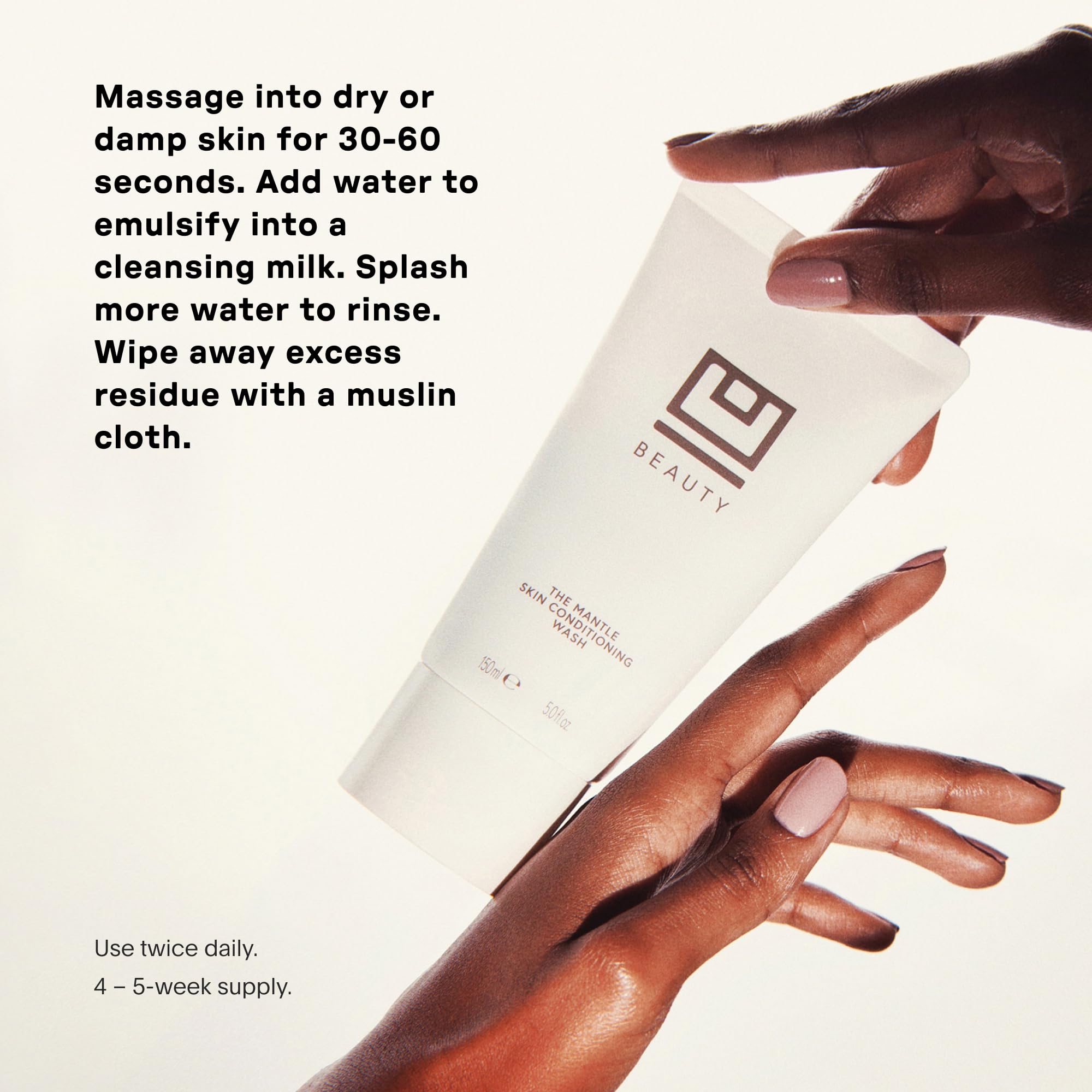 Démaquillage efficace des résidus et du maquillage résistant à l'eau sans tiraillement.
