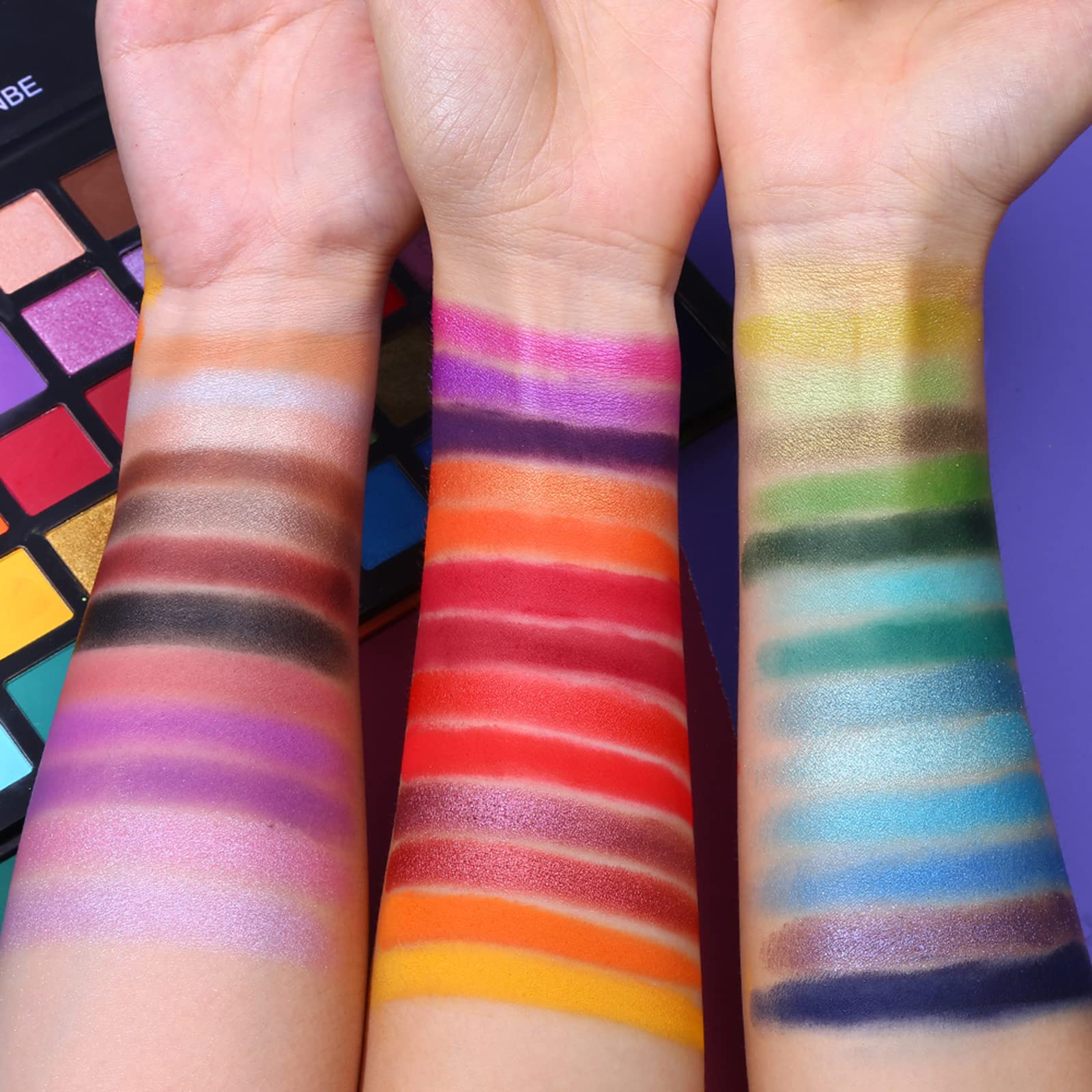 UCANBE Spotlight Palette ombres duochrome pour jeux de lumière