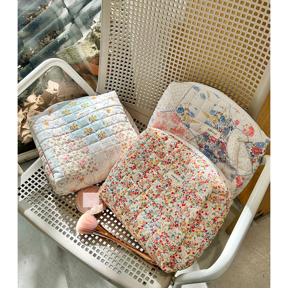 Etui organisation beauté florale uekeboag, idéal pour ranger pinceaux et crayons de maquillage.