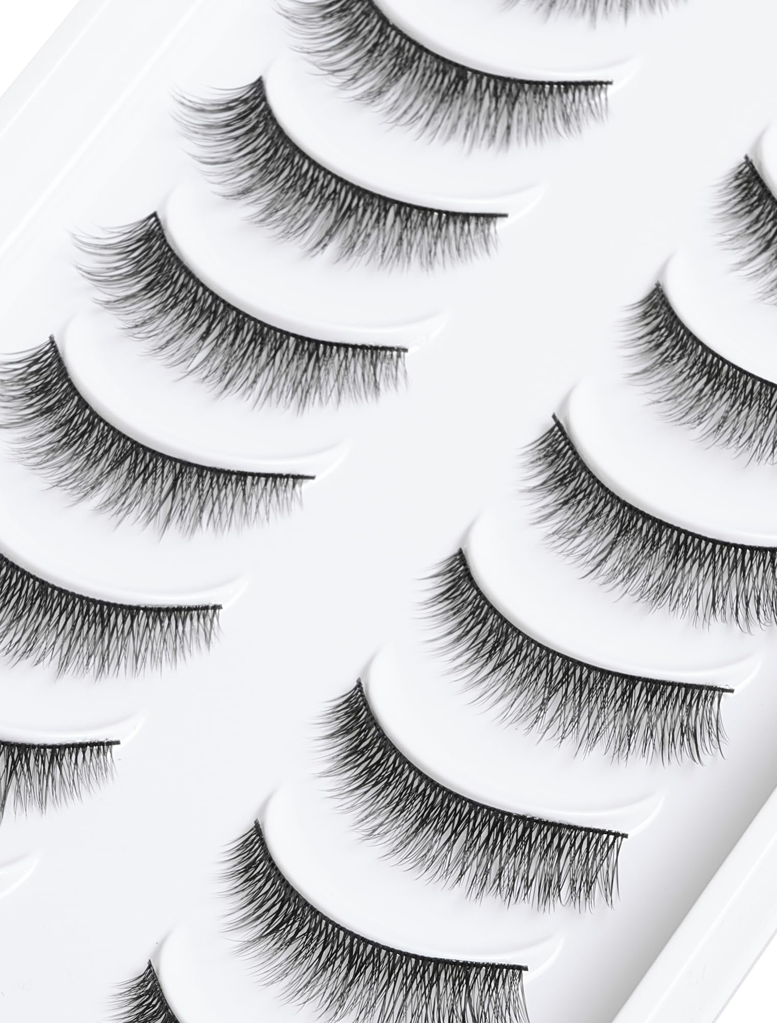 Cils Ukrizi, sans cruauté et fibre synthétique de qualité.