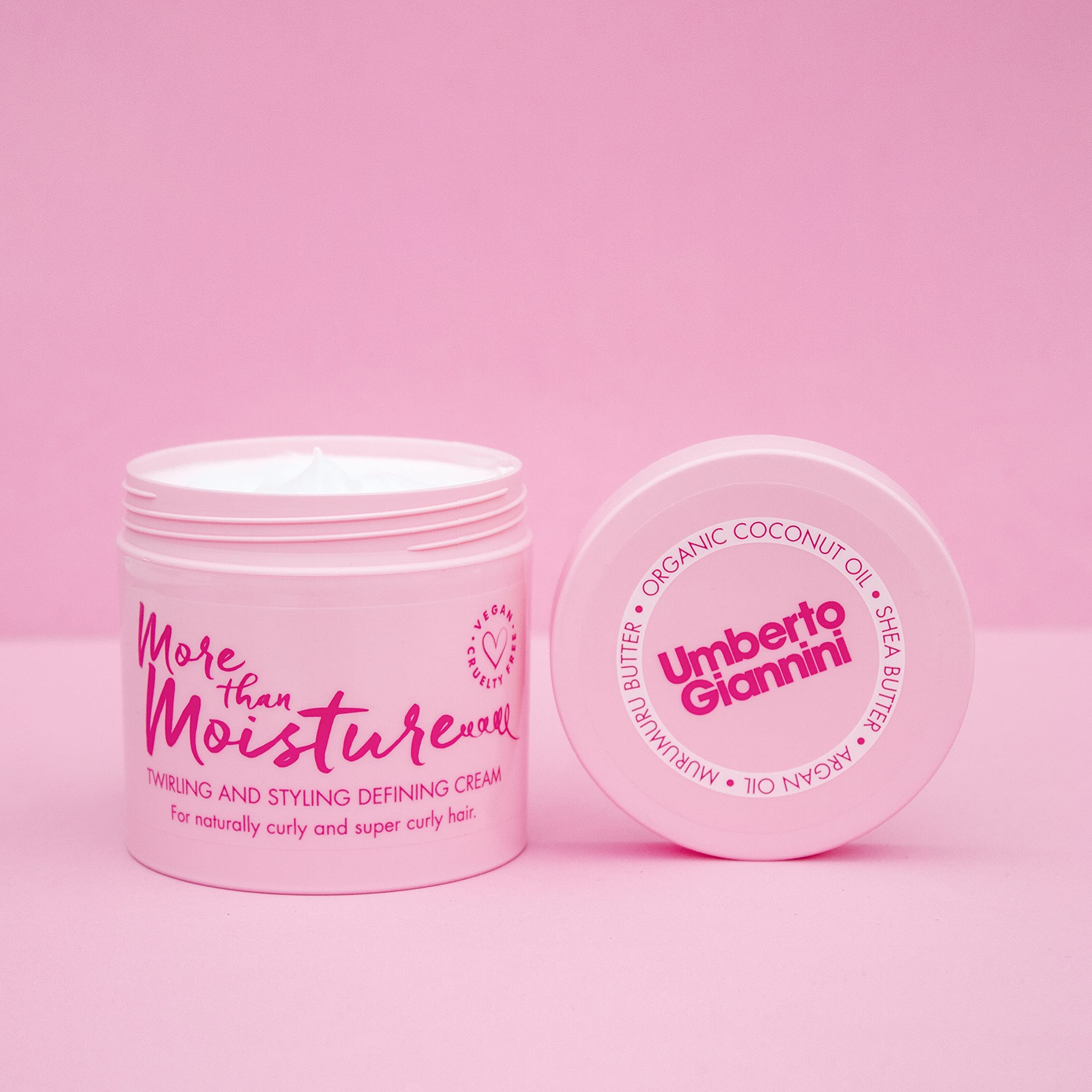 Umberto Giannini Crème Hydratante — coiffage des torsades et des boucles.