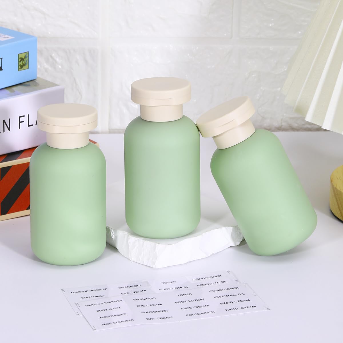 UMETASS ensemble de 8 bouteilles, pratique pour voyager en famille.