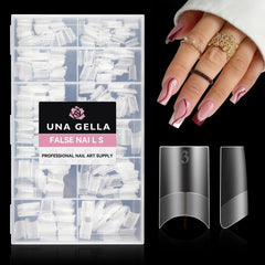 UNA GELLA pointe-carree moyen mat: ensemble clair et naturel.