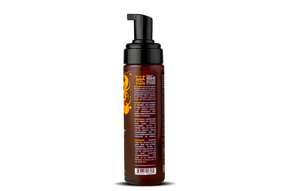 Soul Bounce Mousse révèle brillance et volume pour un look dynamique.