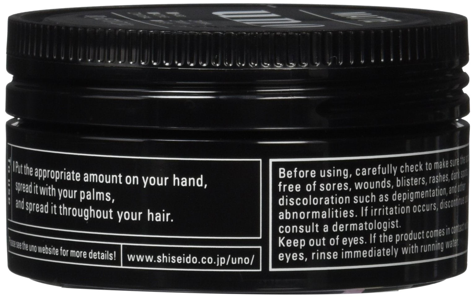 Prise en main agréable du Uno mat effet-coiffant 80g pour modeler les cheveux