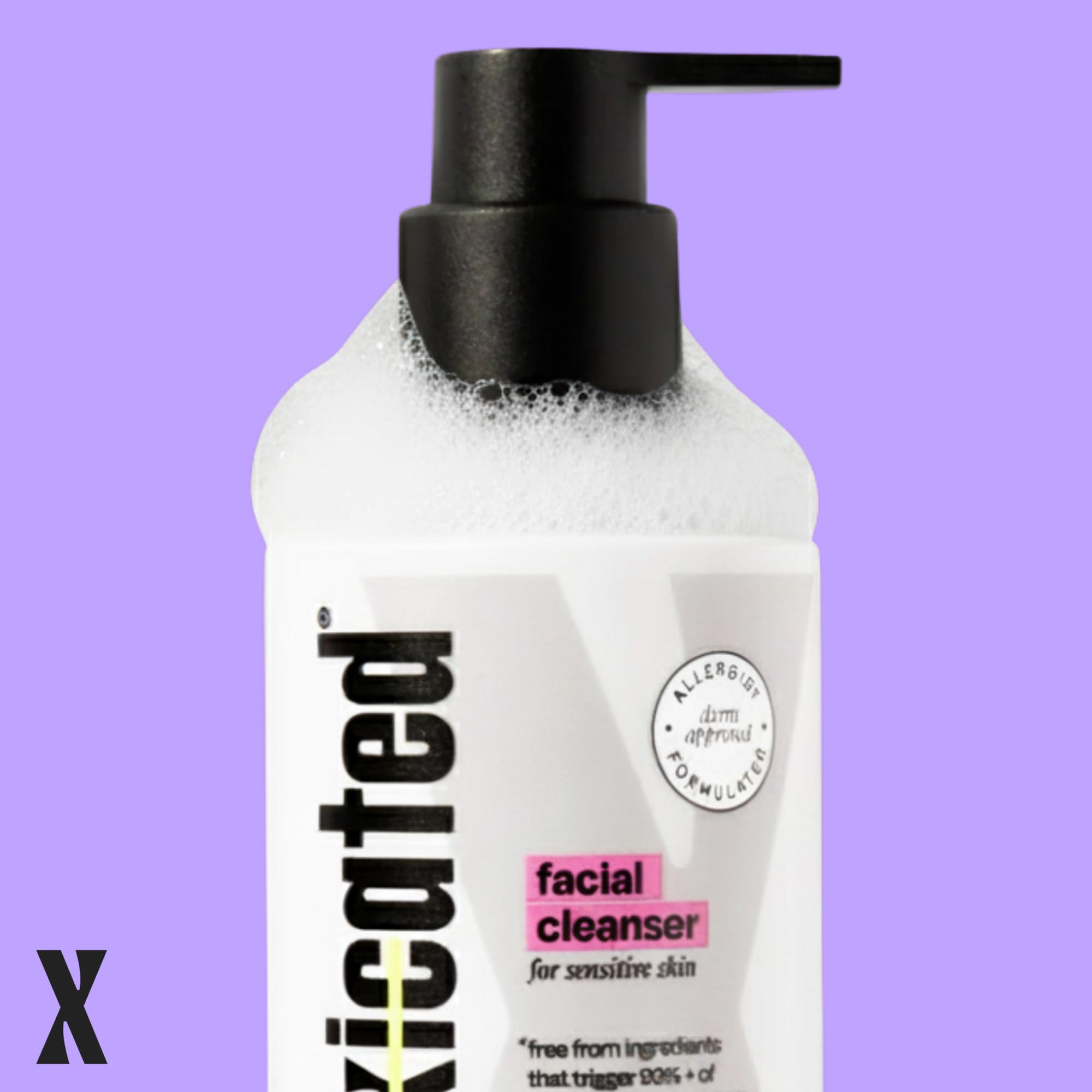 Untoxicated Face Wash ingredients: glycerin, hyaluronic acid, ceramides for hydration.