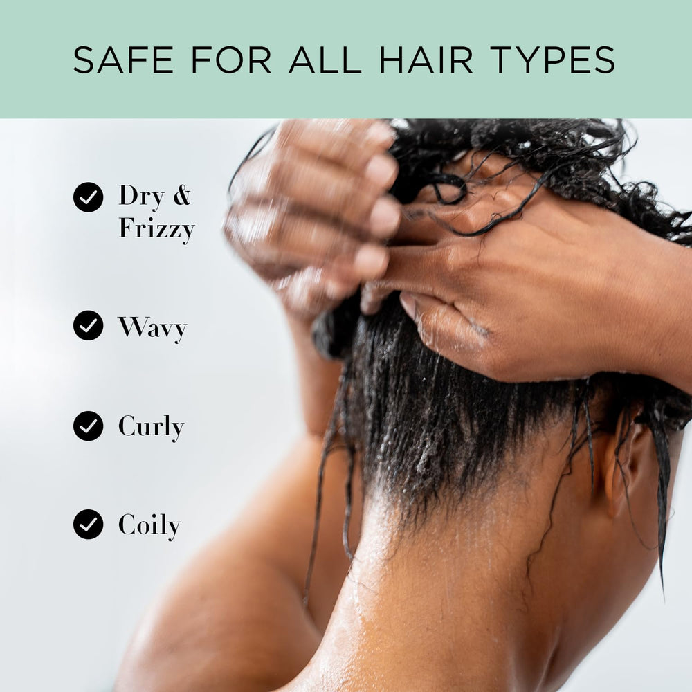 Cheveux bouclés et crépus plus faciles à dompter avec Unwash.