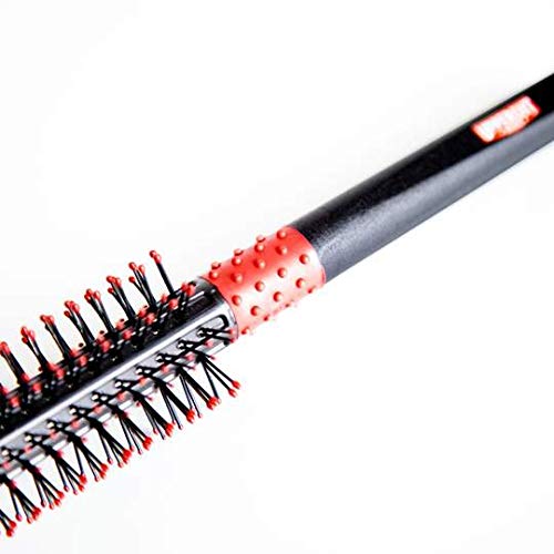 Uppercut Deluxe Quiff Roller, détail du manche noir et rouge élégant.