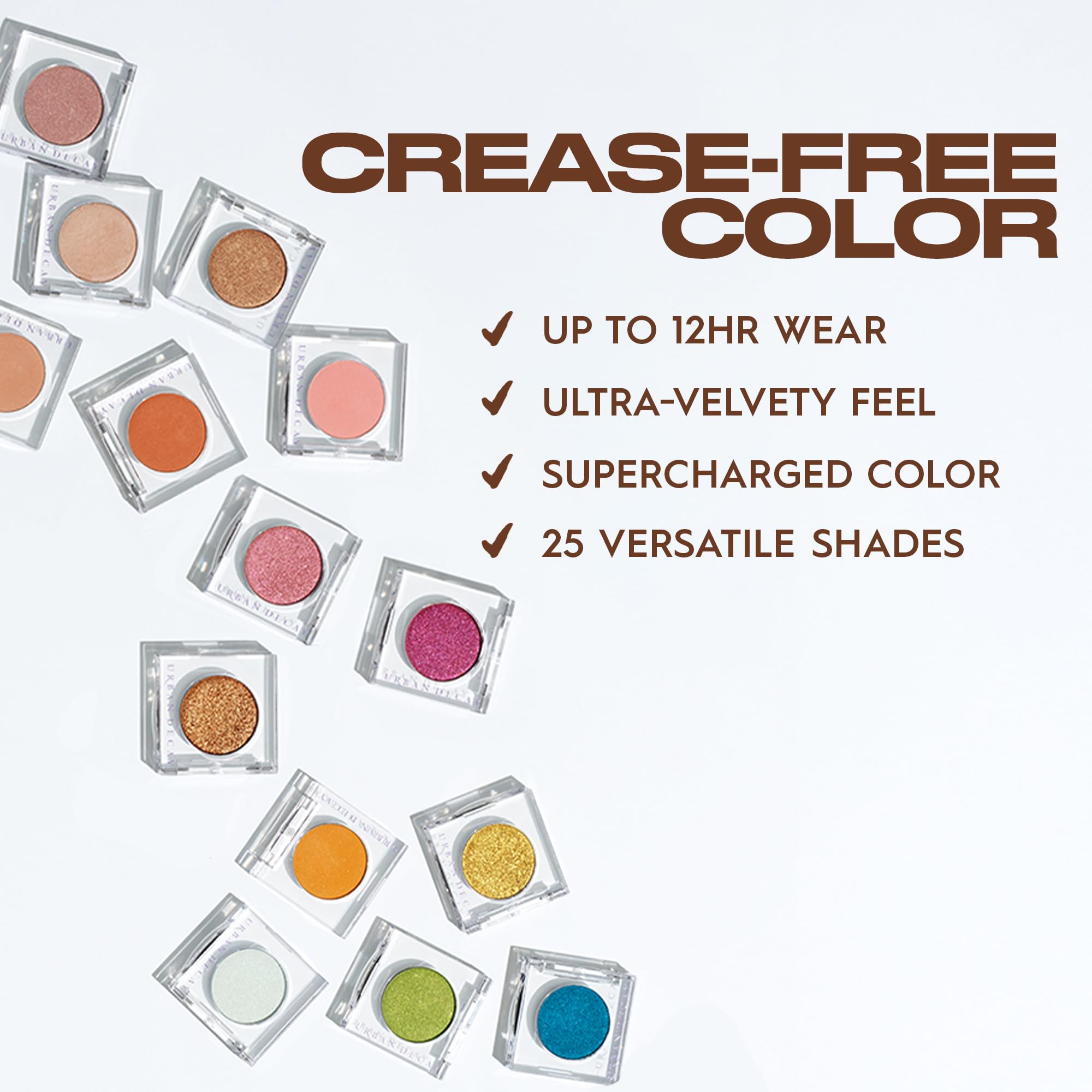 Urban Decay 24/7 application au doigt pour payoff maximal