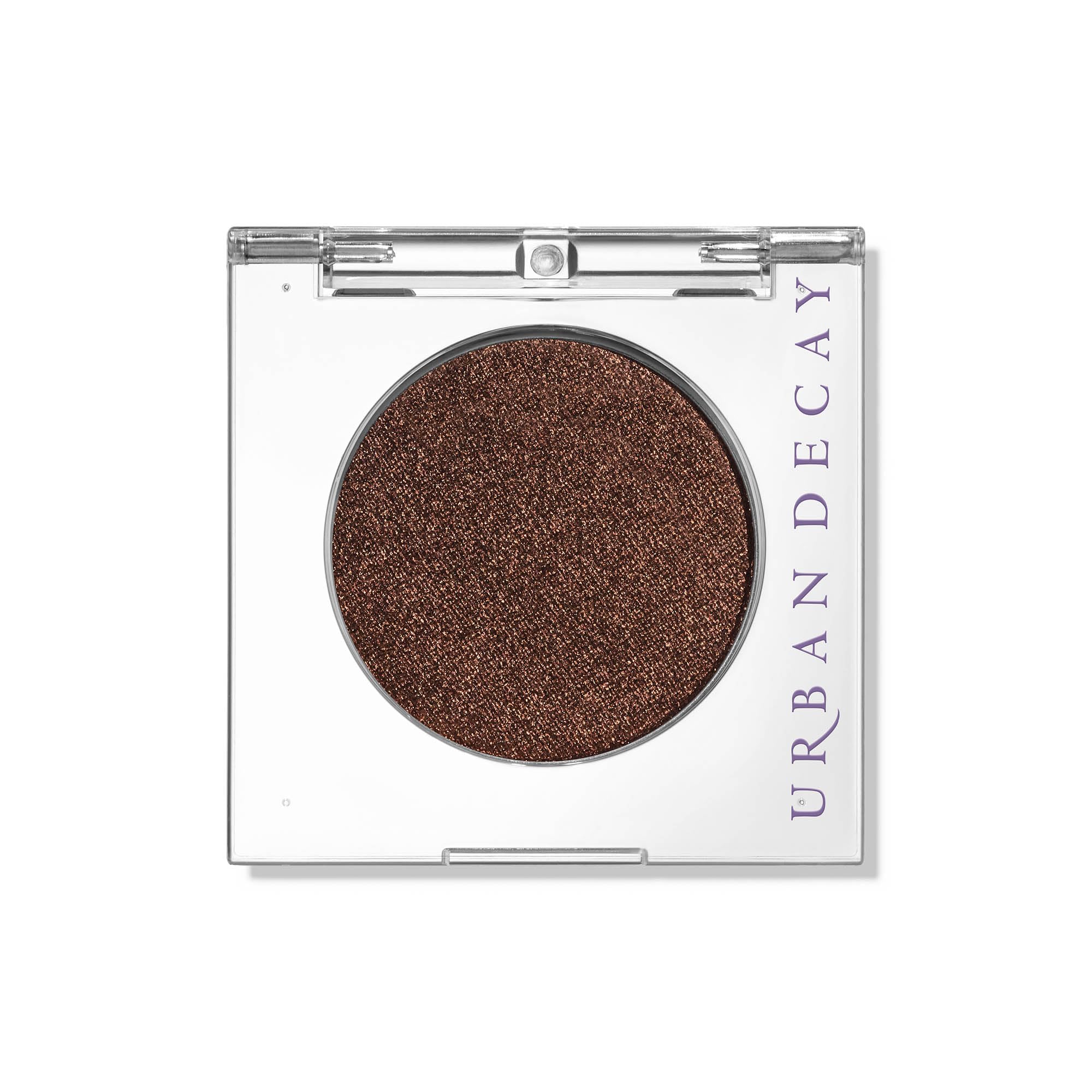 Urban Decay Ember fard cuivre métallique, tenue longue durée pour un regard captivant.