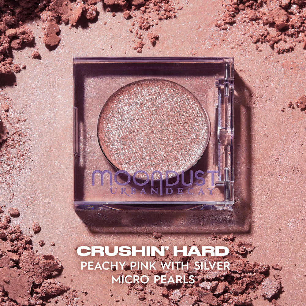 URBAN DECAY MOONDUST texture micro-fin paillettes pour rendu subtil