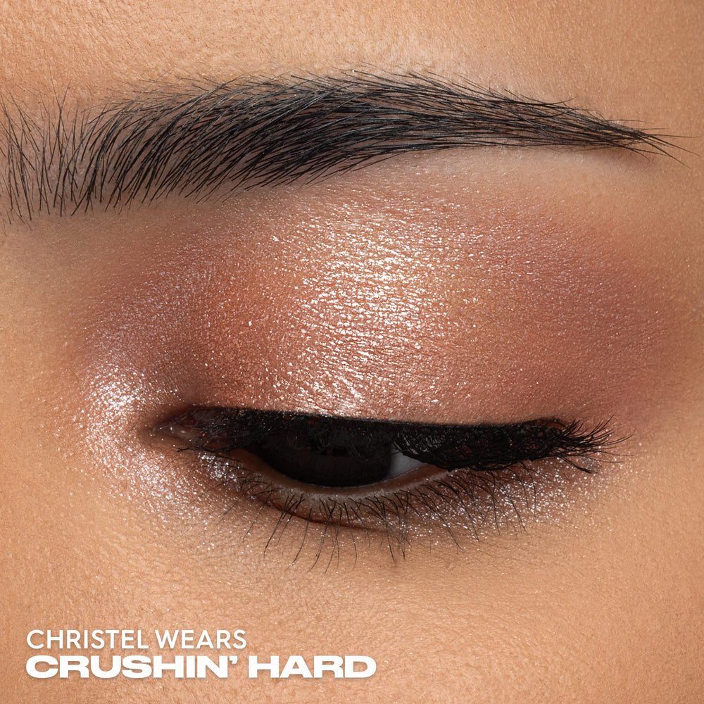 URBAN DECAY MOONDUST Space Cowboy reflets or argent pour un éclat discret