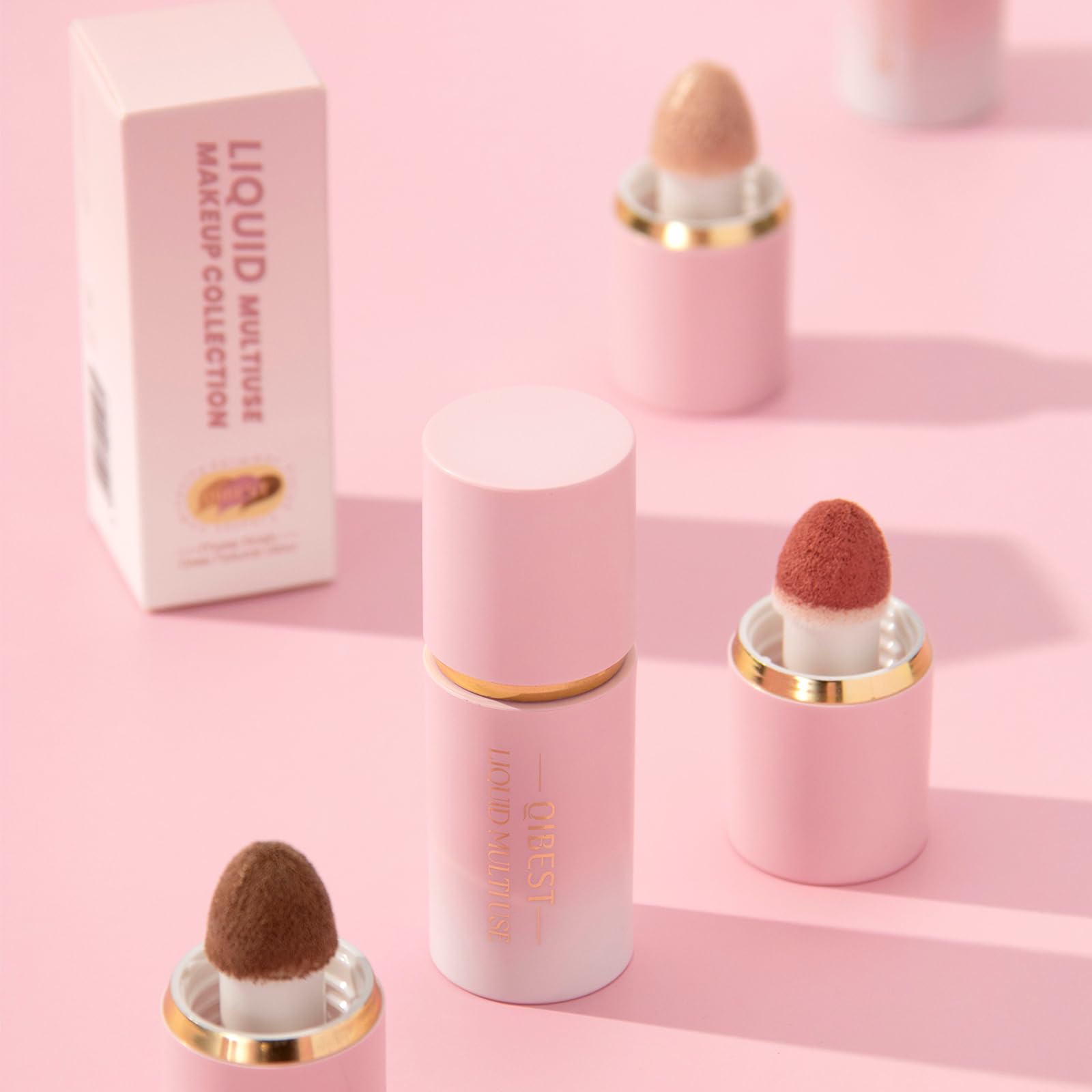 URQT contour liquide: tenue longue durée pour toute la journée.