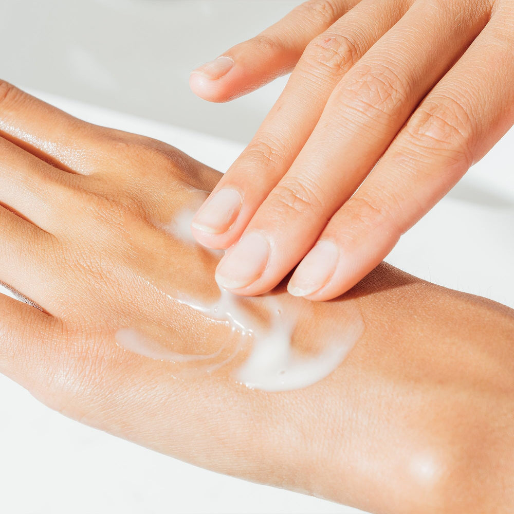 Ursa Major Gel Fortifiant – sans parfum, formulation végan et sans cruauté animale.