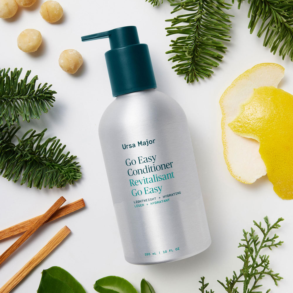 Ingrédients naturels: jojoba et protéine de soja pour hydratation légère.