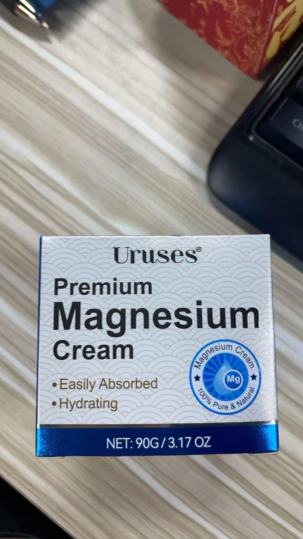 Uruses Crème Magnésium - application cou et jambes nourrissante