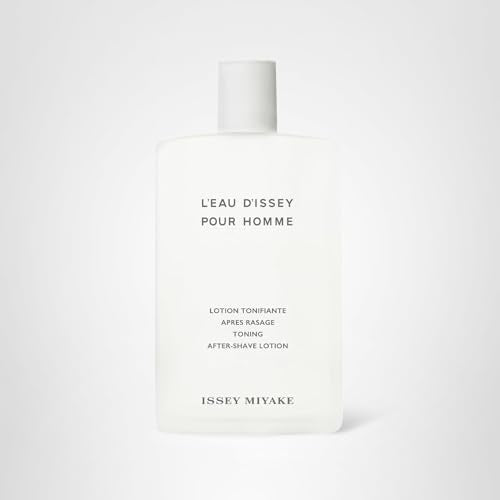 Utilisation après-rasage Issey Miyake, rituel quotidien pour une peau réconfortée.