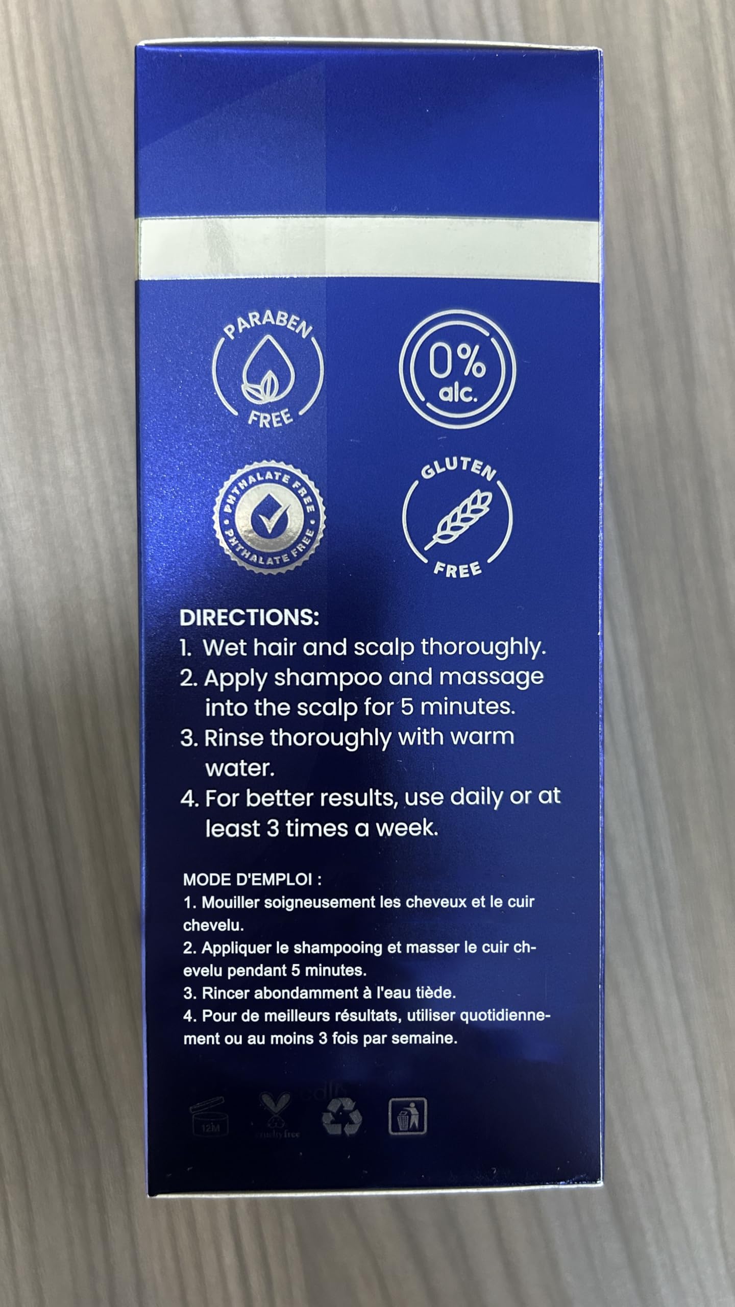 Parfum menthe frais: sensation revitalisante lors du shampooing.