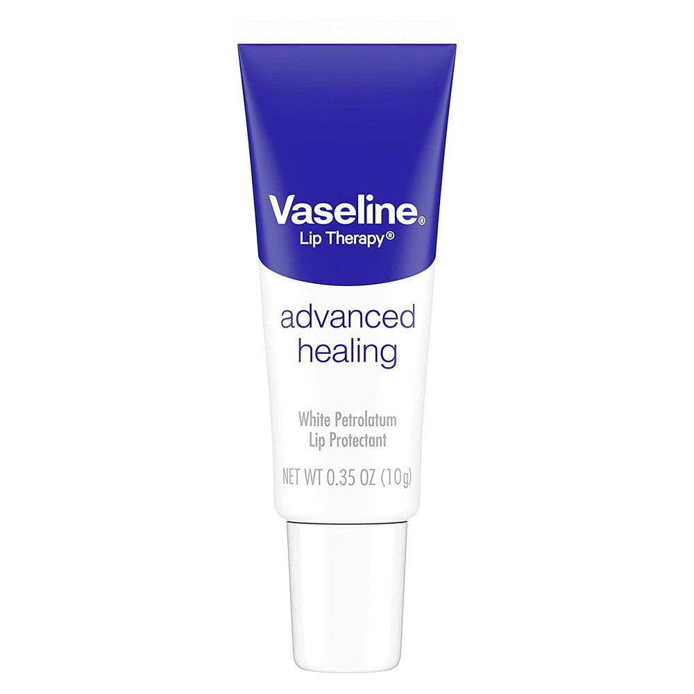 Texture riche de Vaseline Lip Therapy pour lèvres douces et nourries.