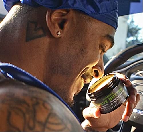 Veeta Superior Wave Grease delivers shiny, non-greasy finish.