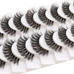 Cils russes Veleasha avec bande claire et effet D Curl pour un regard naturel.
