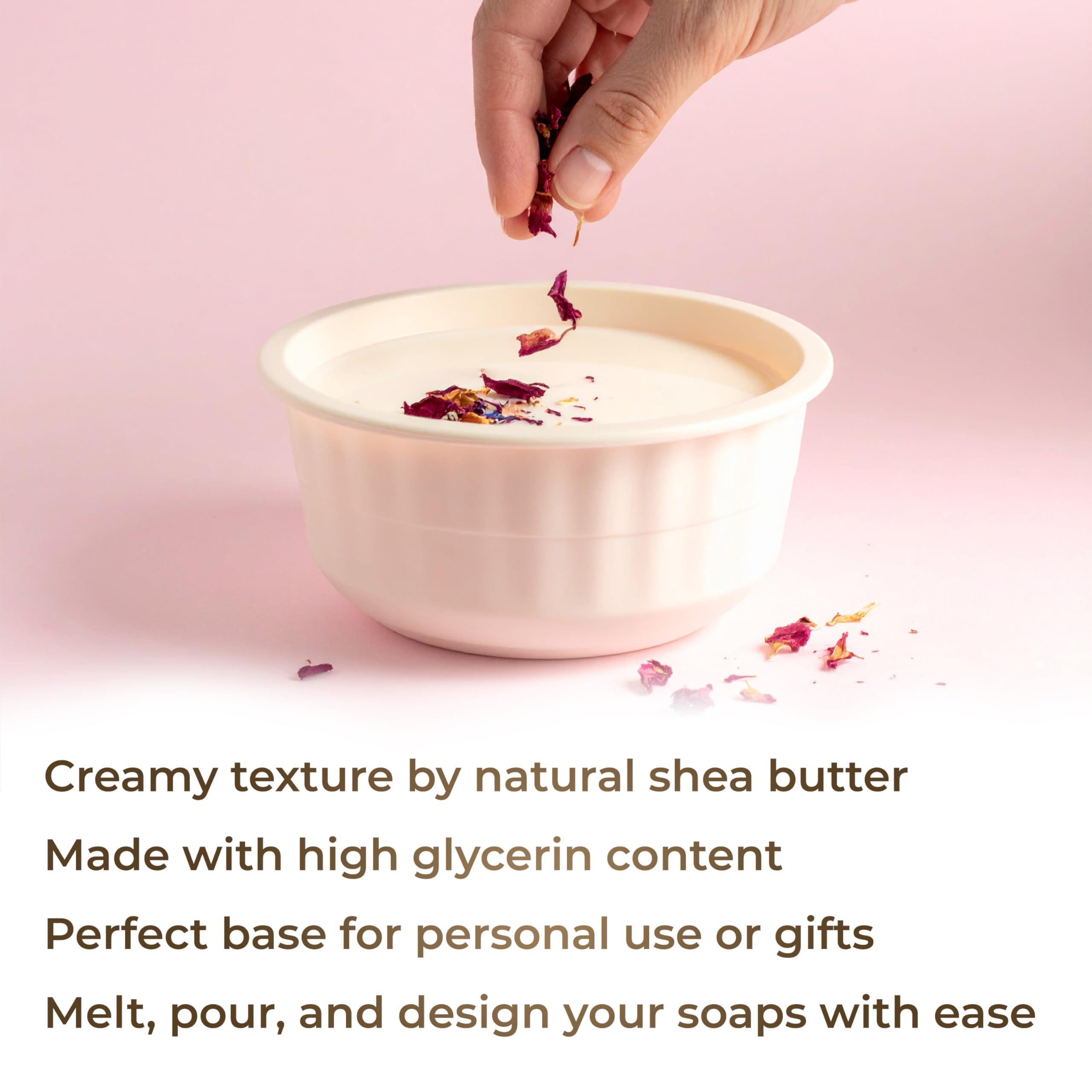 Velona base savon melt-pour karité : mousse riche prête à être personnalisée.