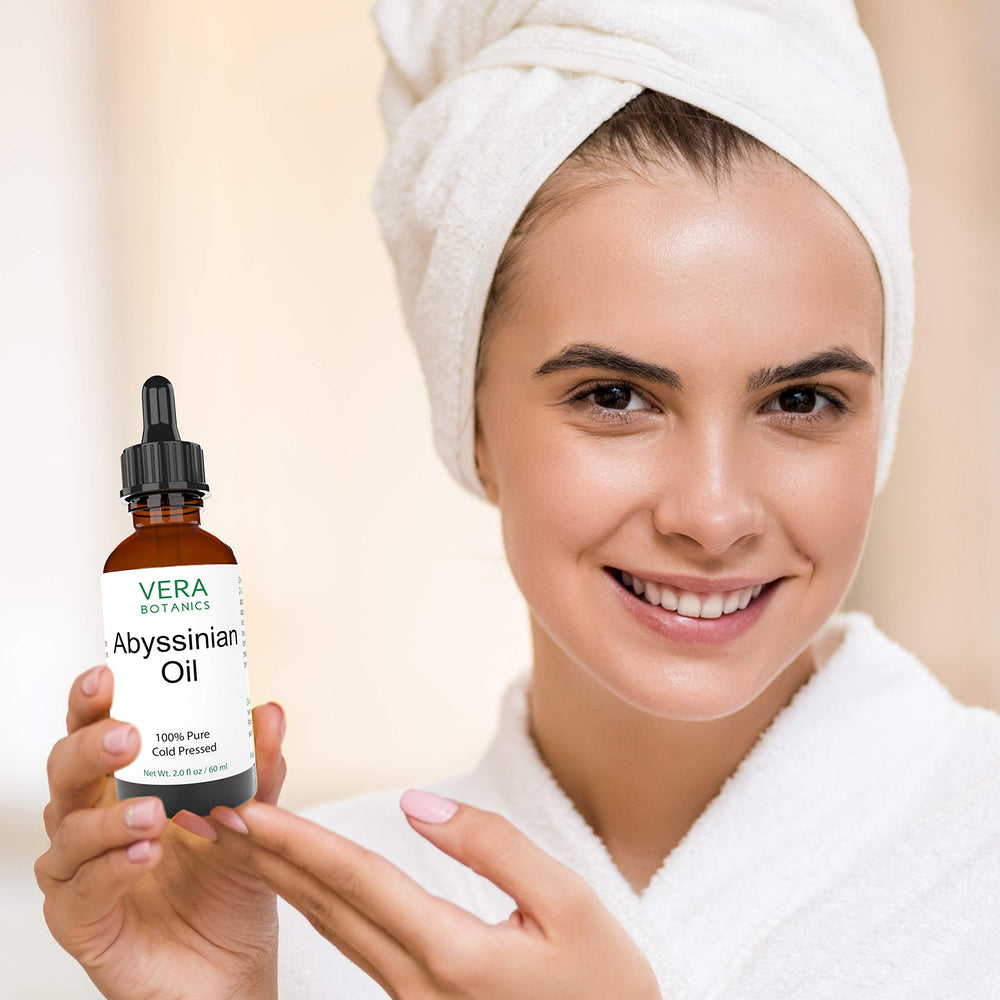 Huile abyssinienne Vera Botanics pour les ongles et cuticules.