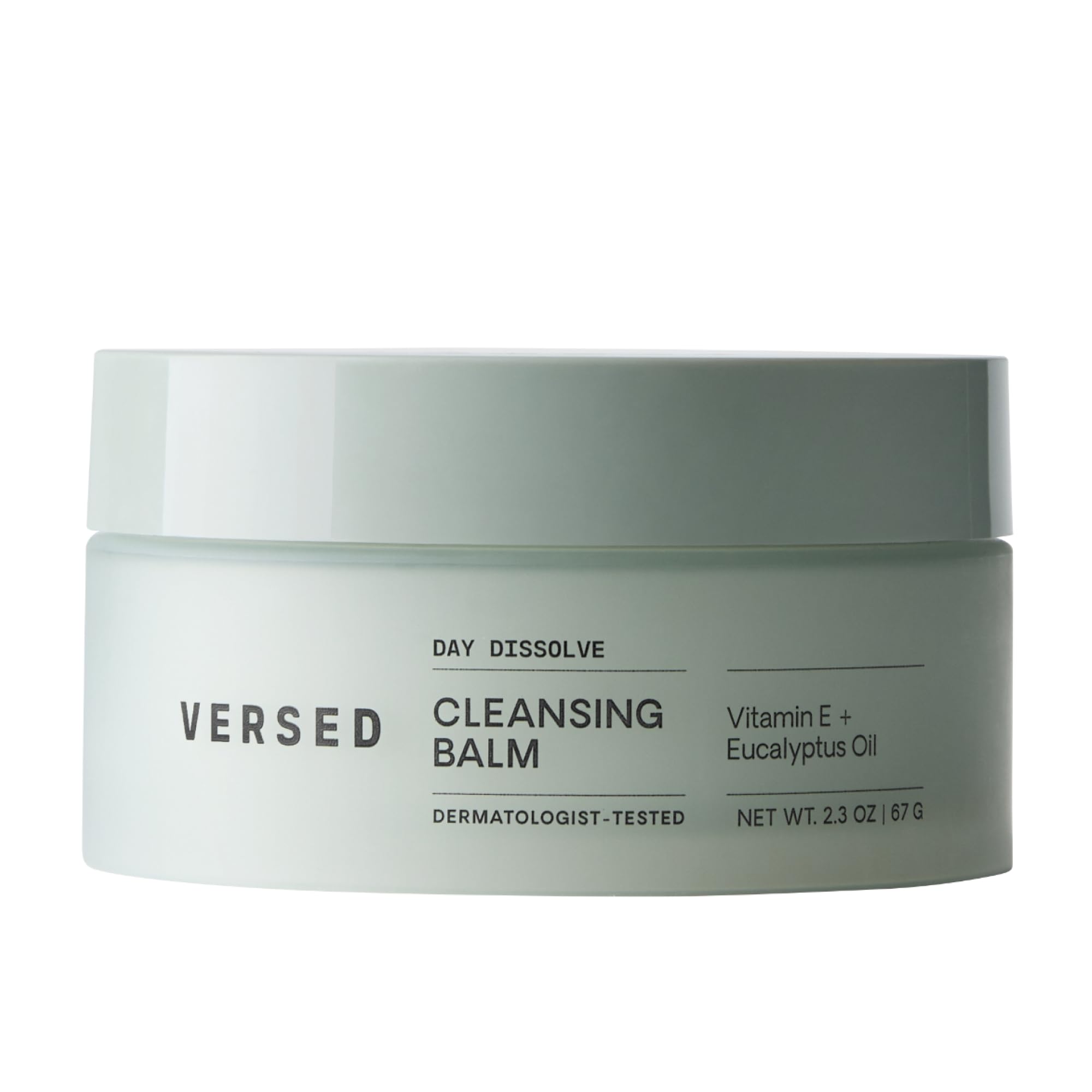 Baume démaquillant Versed Day Dissolve fond le maquillage en douceur.
