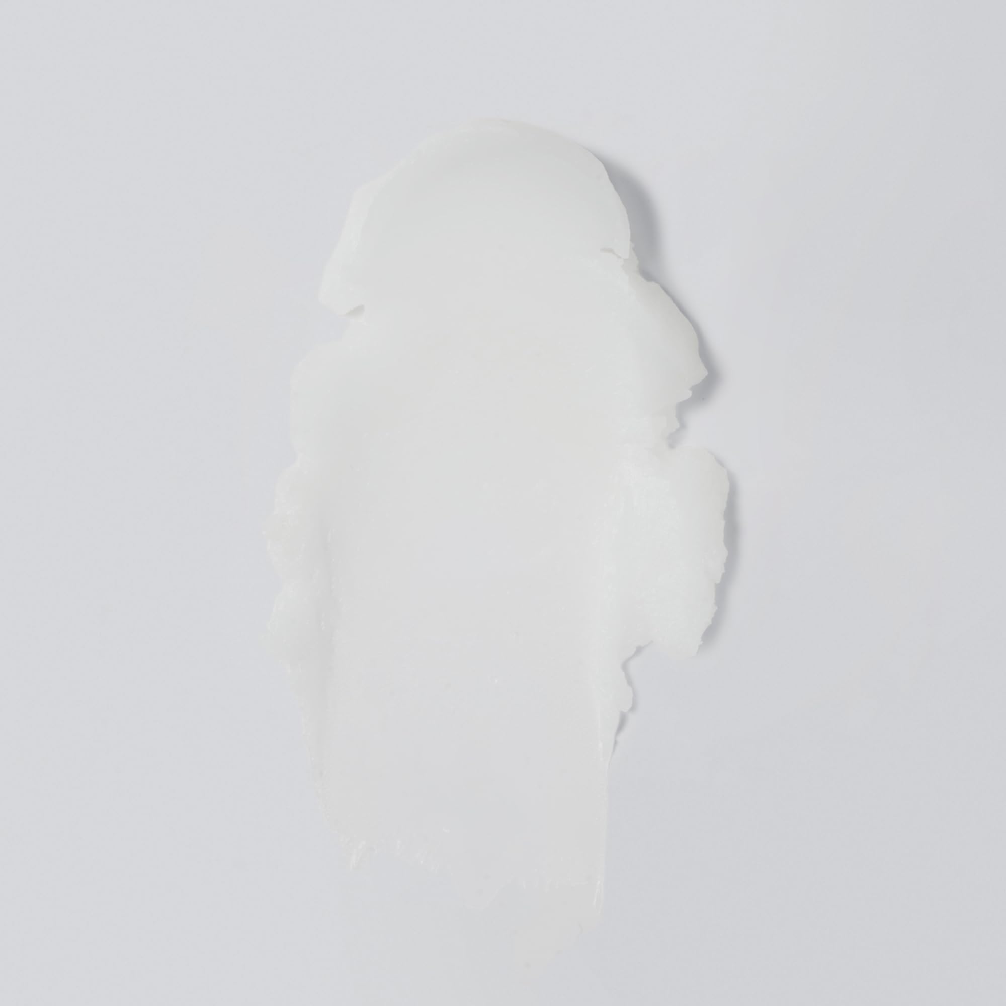 Texture huileuse du Day Dissolve qui se transforme en lait nettoyant.