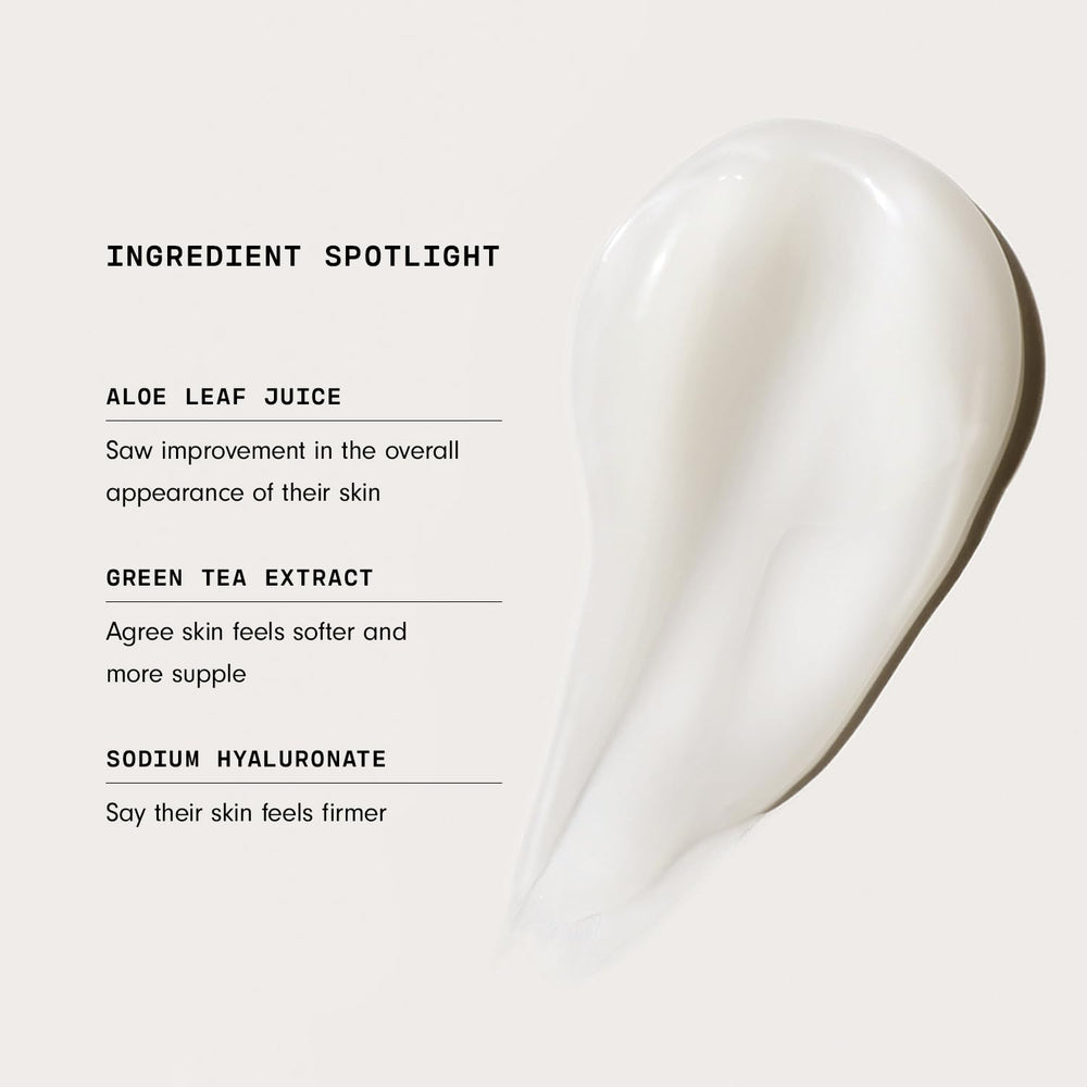Application du Versed Dew Point Gel visage pour une peau hydratée et souple