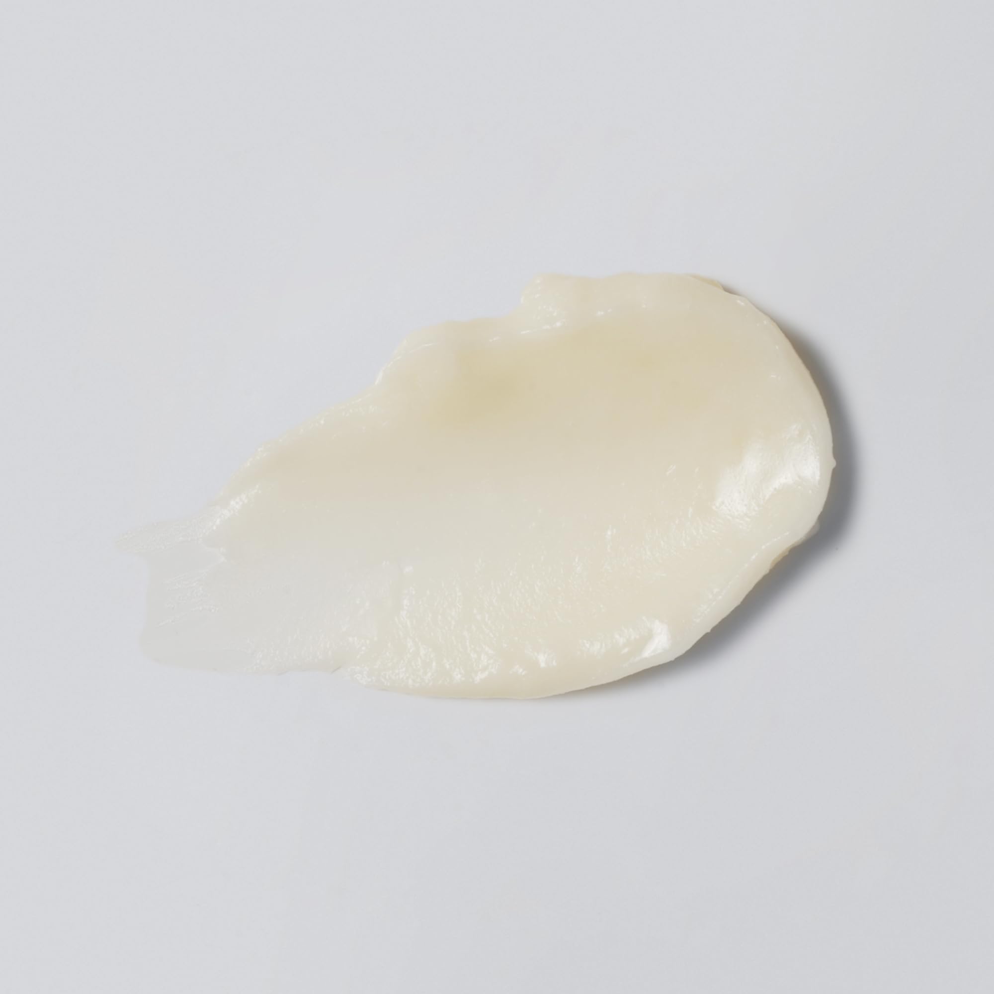 Versed Smooth Landing, application yeux, massage doux pour confort et hydratation.