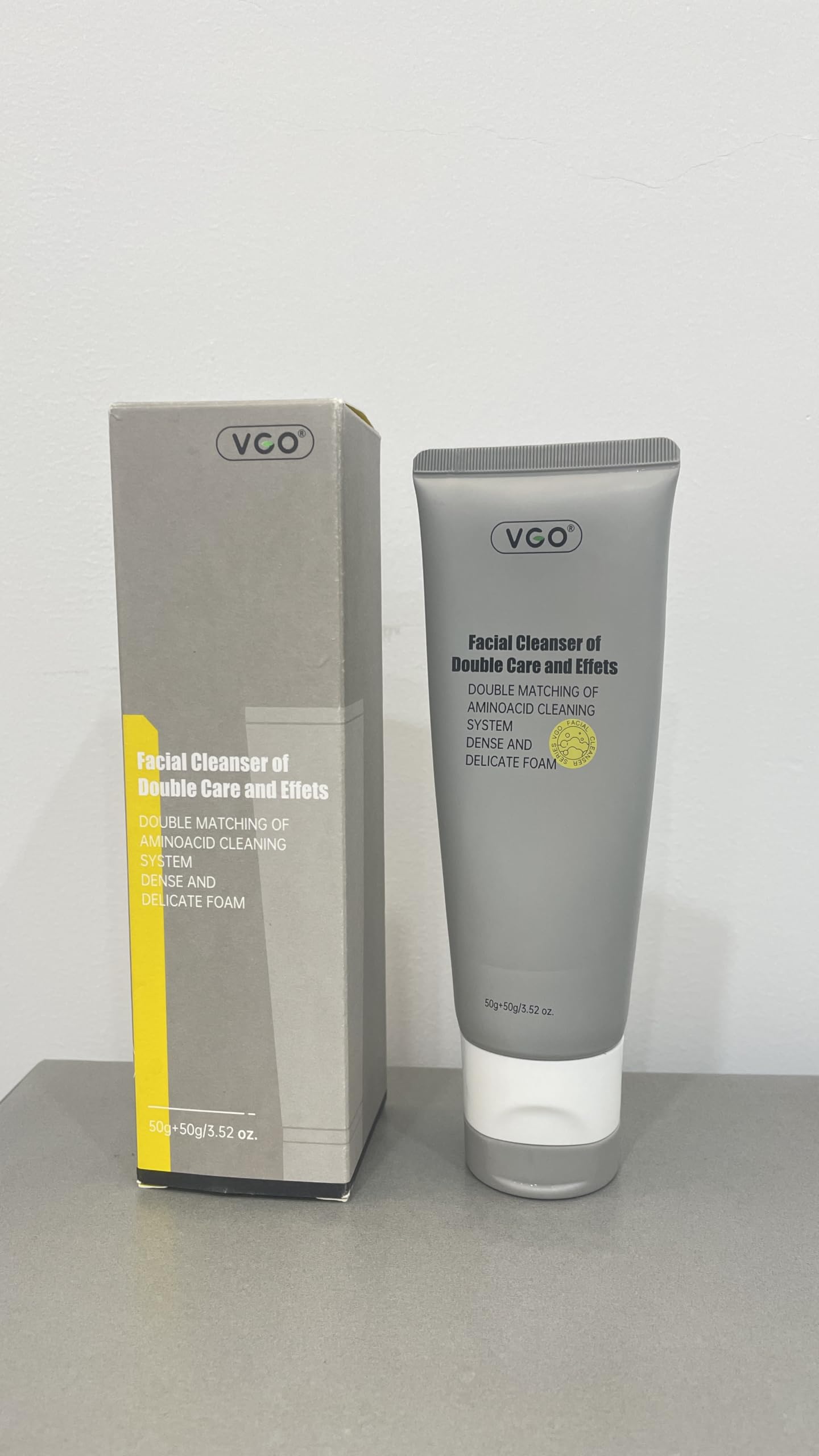 VGO deep pore cleaning option helps control excess oil.