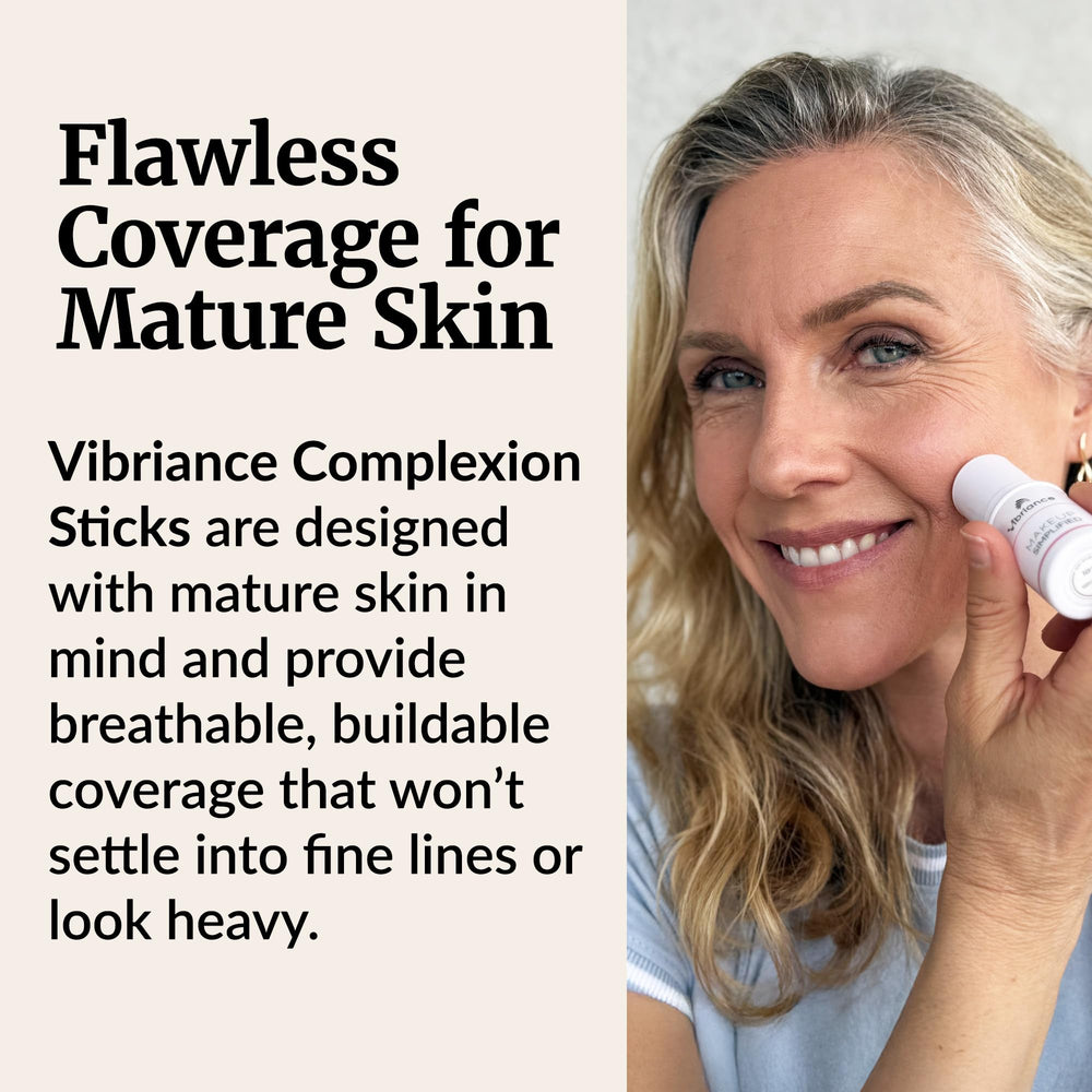 Finition lumineuse du Complexion Sticks pour un éclat naturel durable.