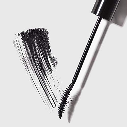 Victoria Beckham Future Lash permet une élévation des cils et une application précise.