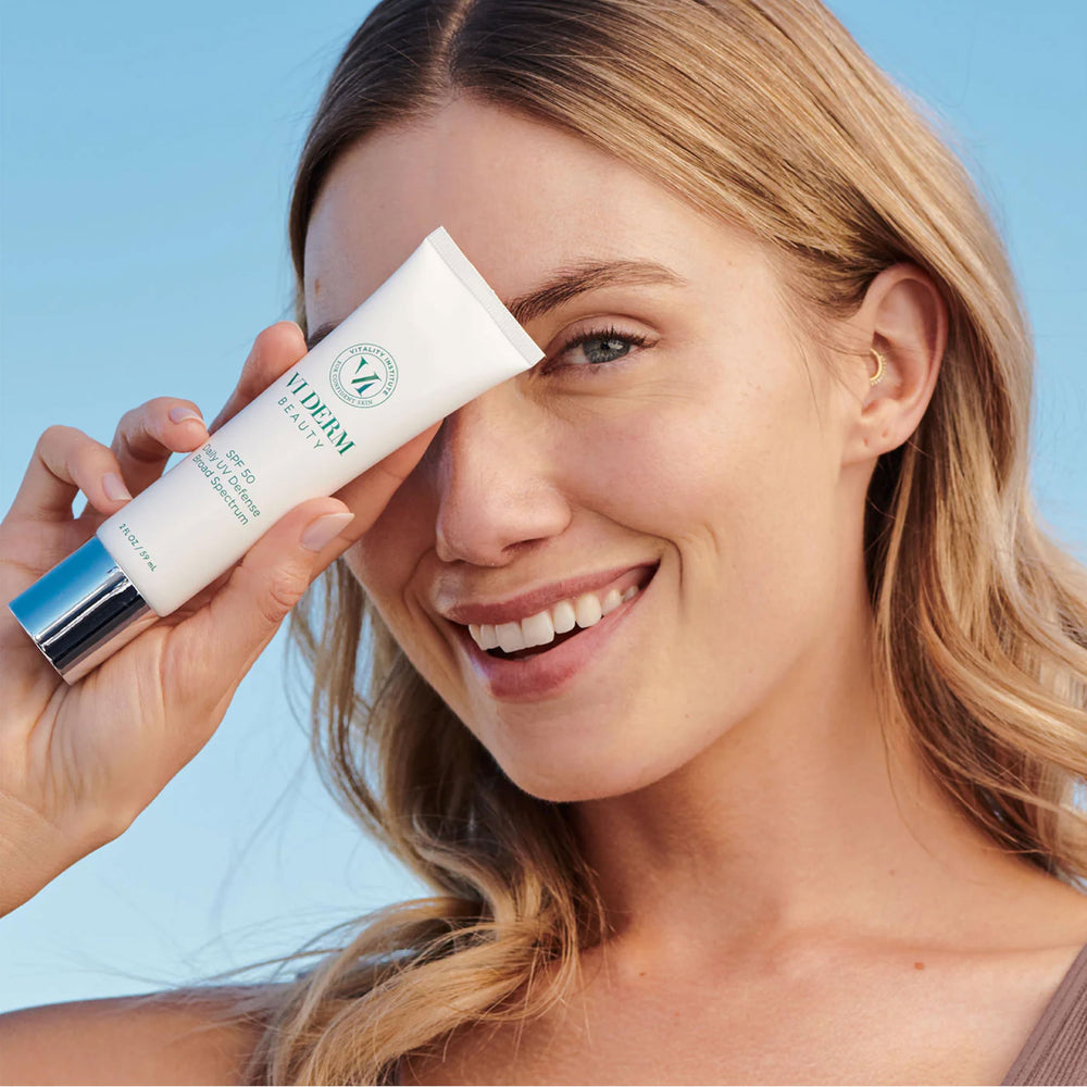 VI DERM SPF50 défense quotidienne – format compact 60 ml.