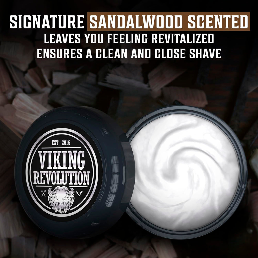 Application simple et ritualisée de la crème de rasage Viking Revolution.