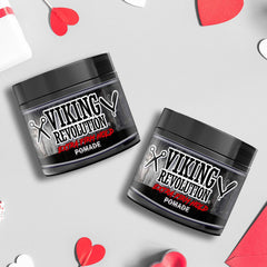 Viking Revolution Extreme Hold Pomade : application-coiffage précise pour un style structuré.