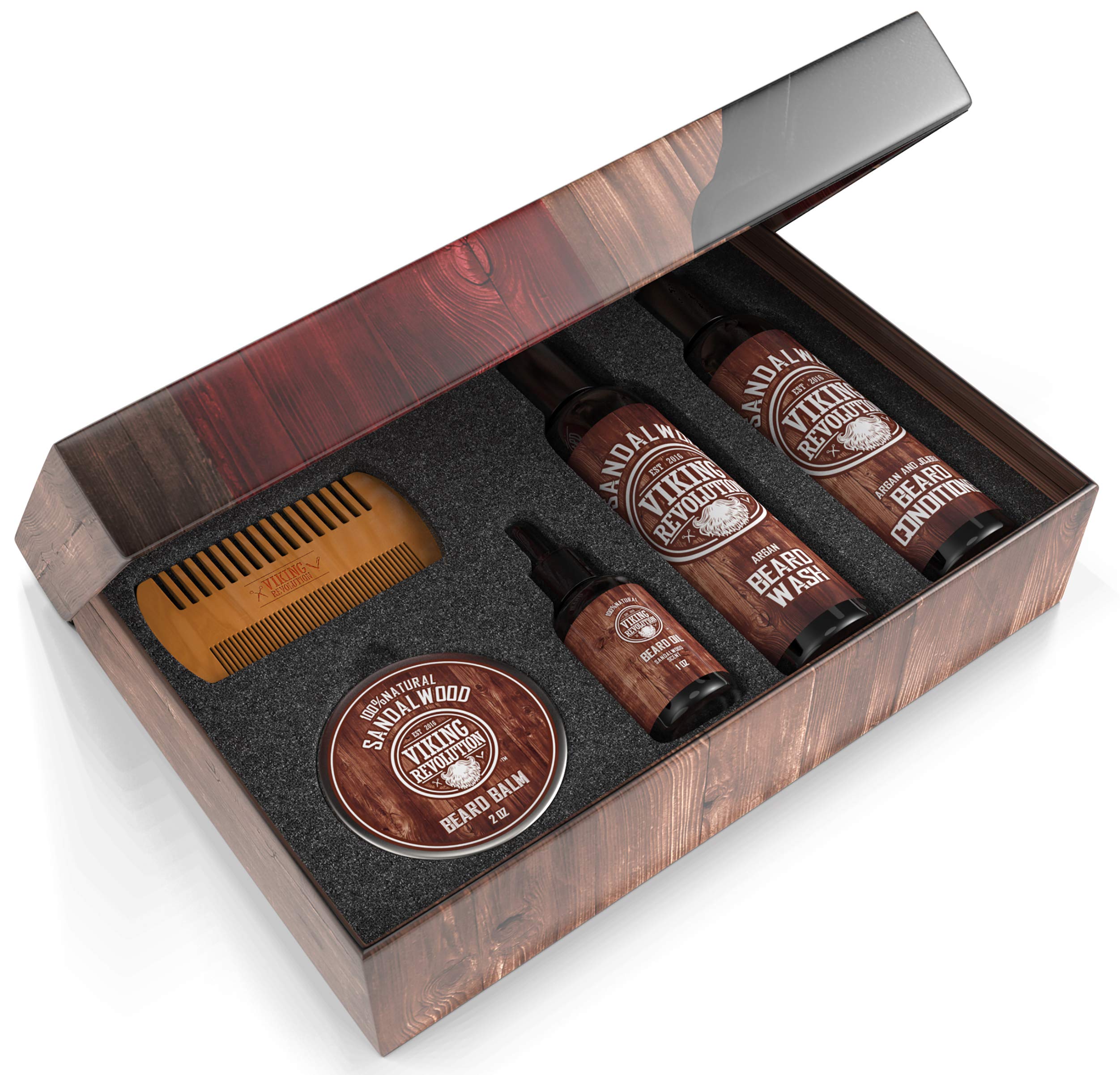 Huile barbe Sandalwood de Viking Revolution, nourrit et donne un fini soyeux.