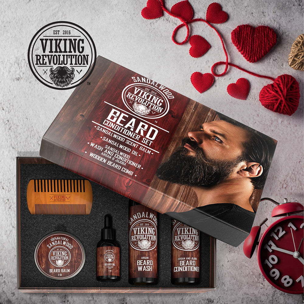 Flacon de lavage barbe Sandalwood de Viking Revolution, nettoyage en douceur.