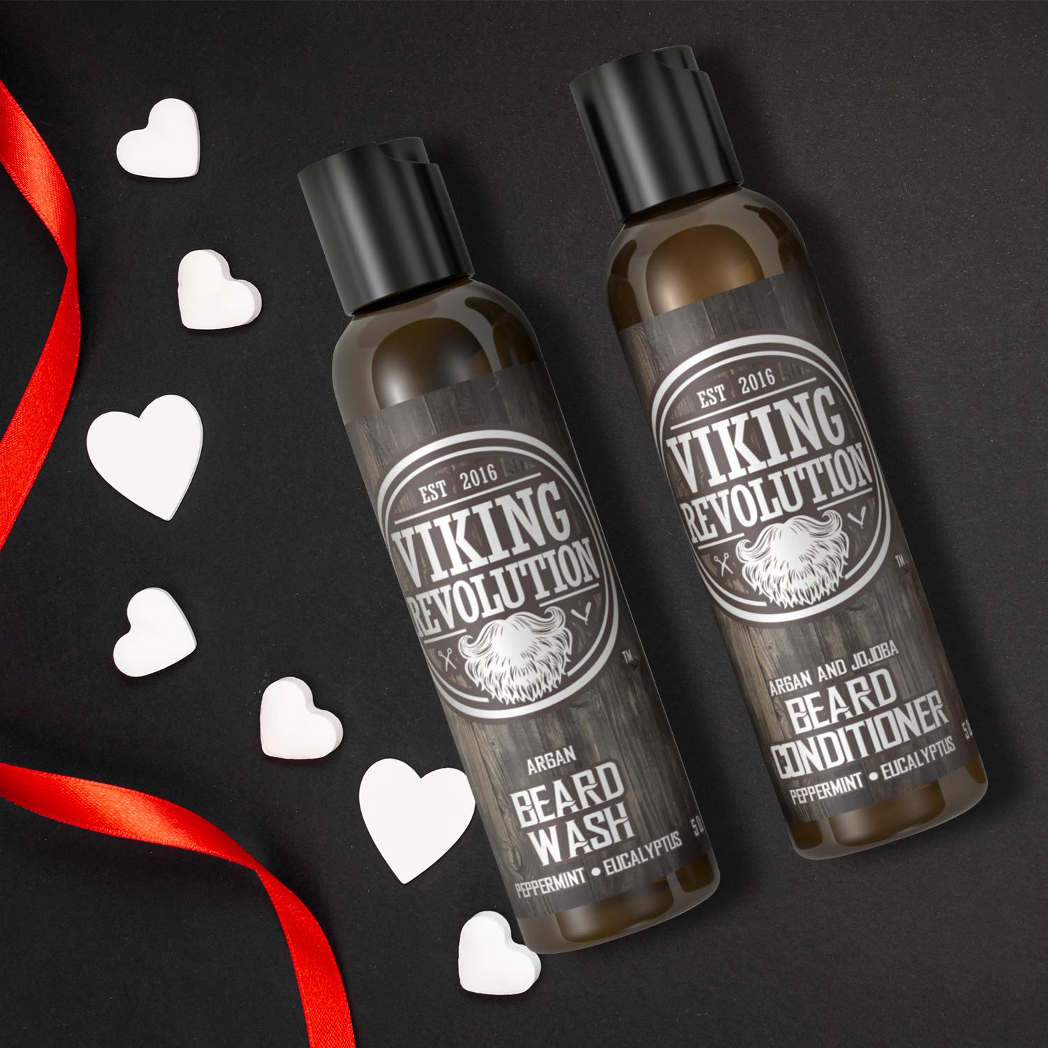 Viking Revolution shampoing barbe menthe eucalyptus, purifie et rafraîchit sans irriter.