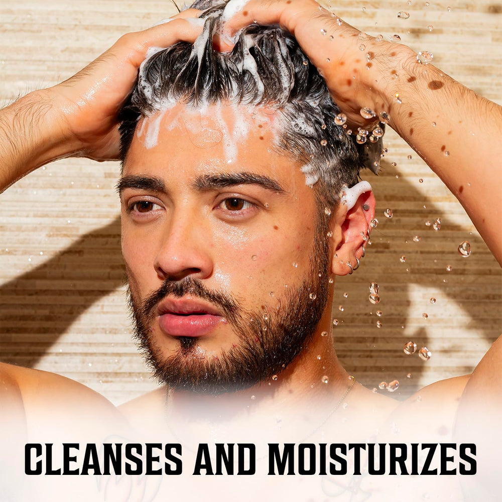 Distributeur pompe pratique sur le shampoing pour une application rapide.