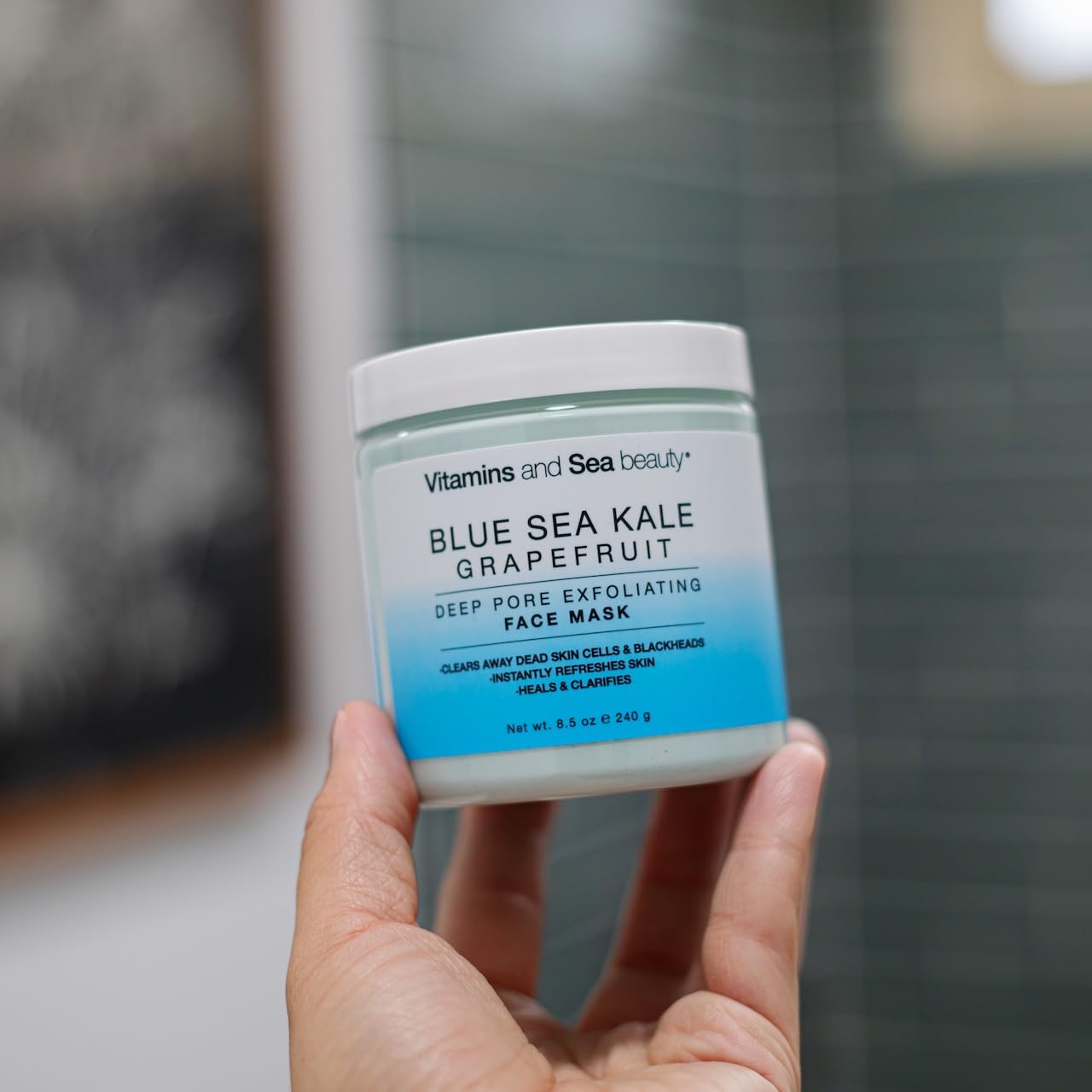 VITAMINS AND SEA BEAUTY – rituel spa à domicile pour soin facial.